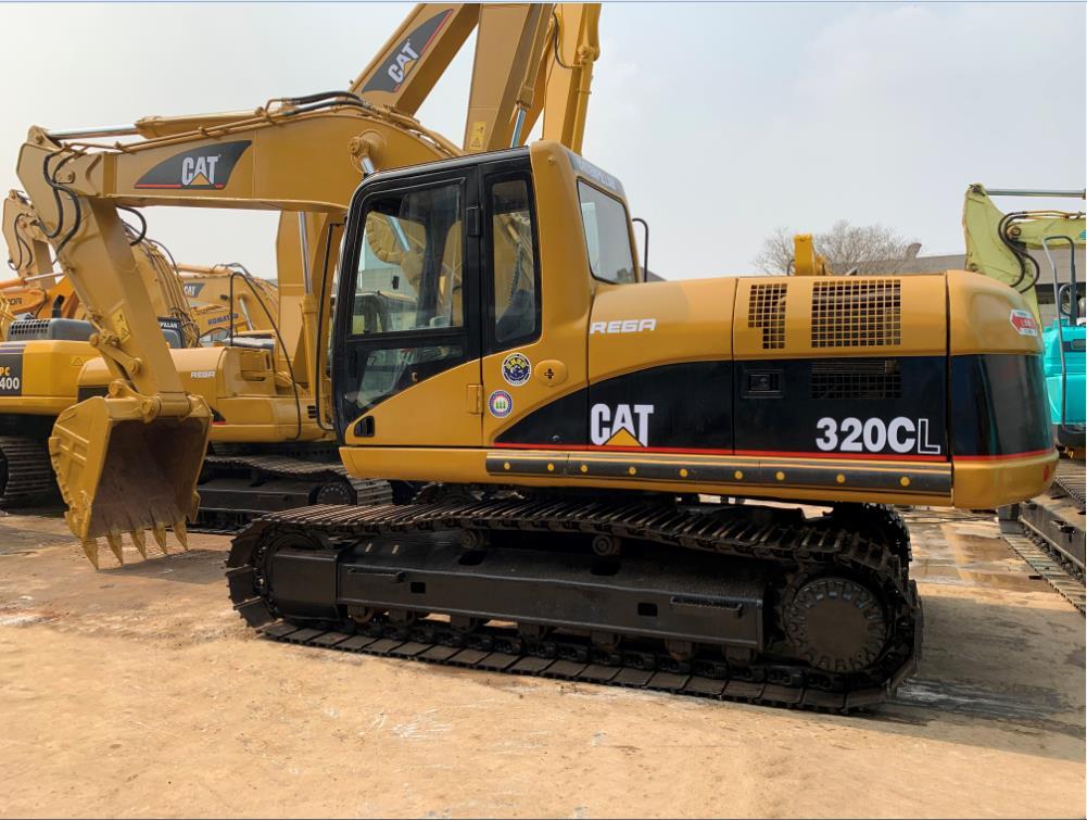 CATERPILLAR 320 slightly used excavator CAT 320C, 320CL with good price - Гусеничный экскаватор: фото 1 CATERPILLAR 320 slightly used excavator CAT 320C, 320CL with good price - Гусеничный экскаватор: фото 1
