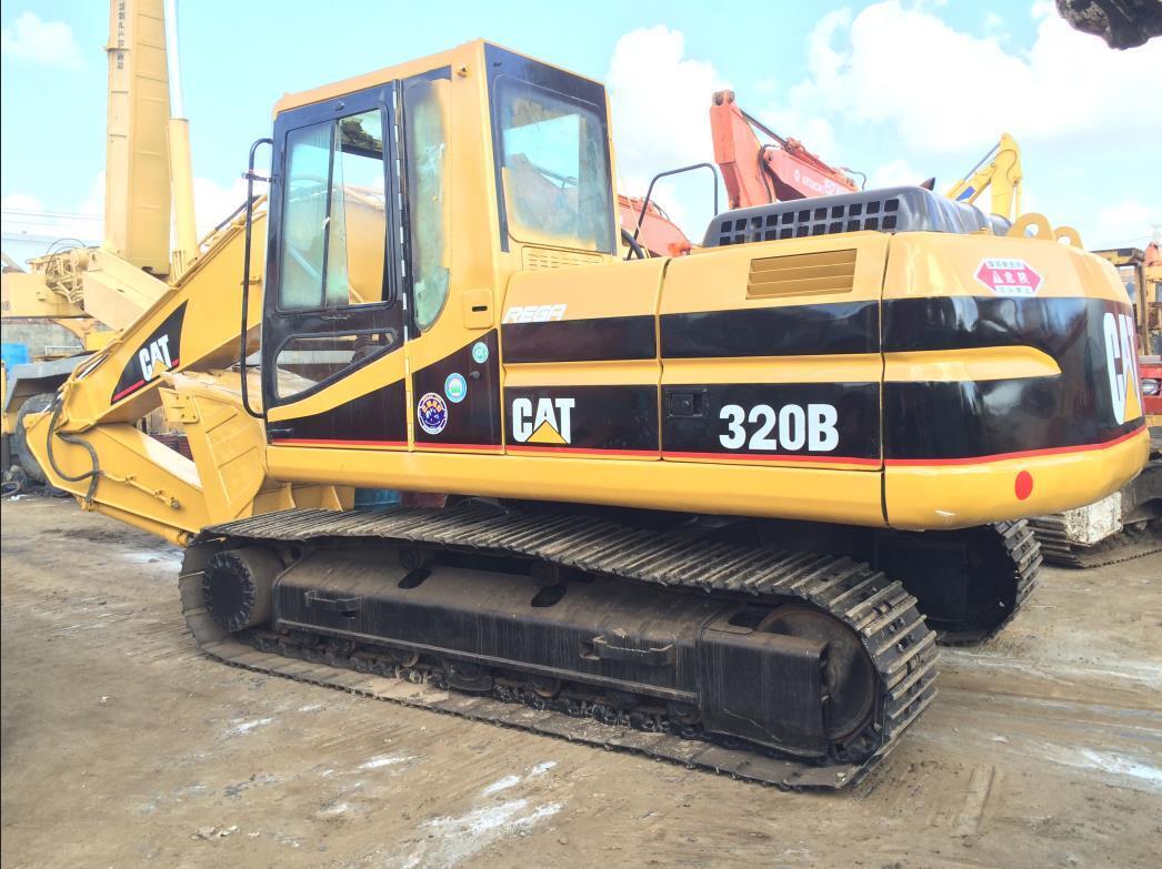 CATERPILLAR excavator 20 ton Japanese excavator CAT 320B - Гусеничный экскаватор: фото 1 CATERPILLAR excavator 20 ton Japanese excavator CAT 320B - Гусеничный экскаватор: фото 1