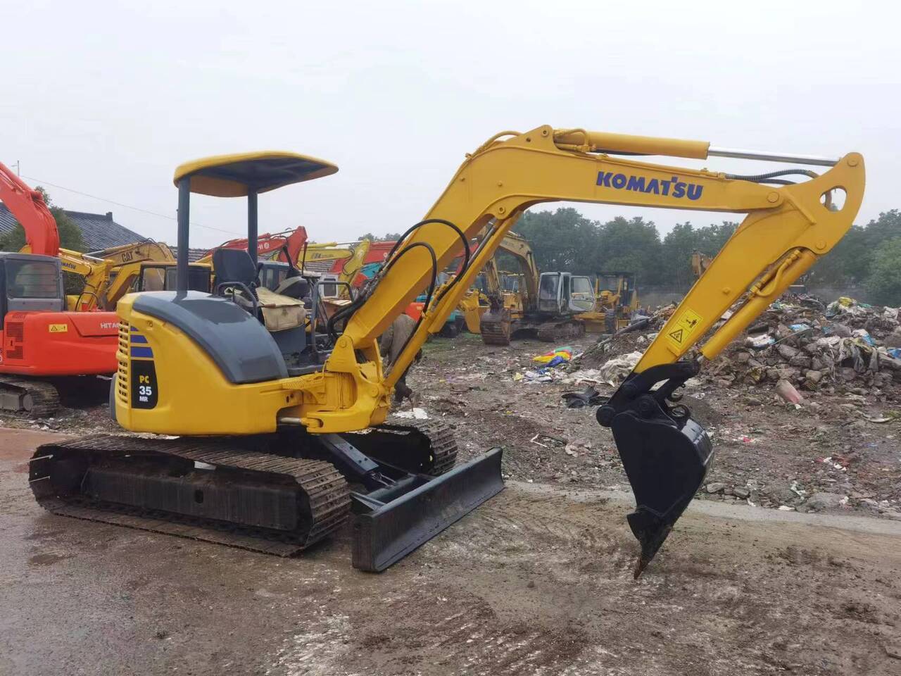 KOMATSU PC35MR - Мини-экскаватор: фото 1 KOMATSU PC35MR - Мини-экскаватор: фото 1