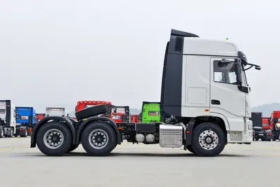 10-Wheeler Tractor Unit Dongfeng Kl Kc 520 Dumper Truck Chassis - Тягач: фото 1 10-Wheeler Tractor Unit Dongfeng Kl Kc 520 Dumper Truck Chassis - Тягач: фото 1