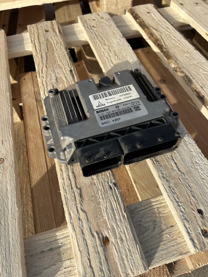 Блок управления для Экскаваторов DEUTZ C3UI91: фото 1