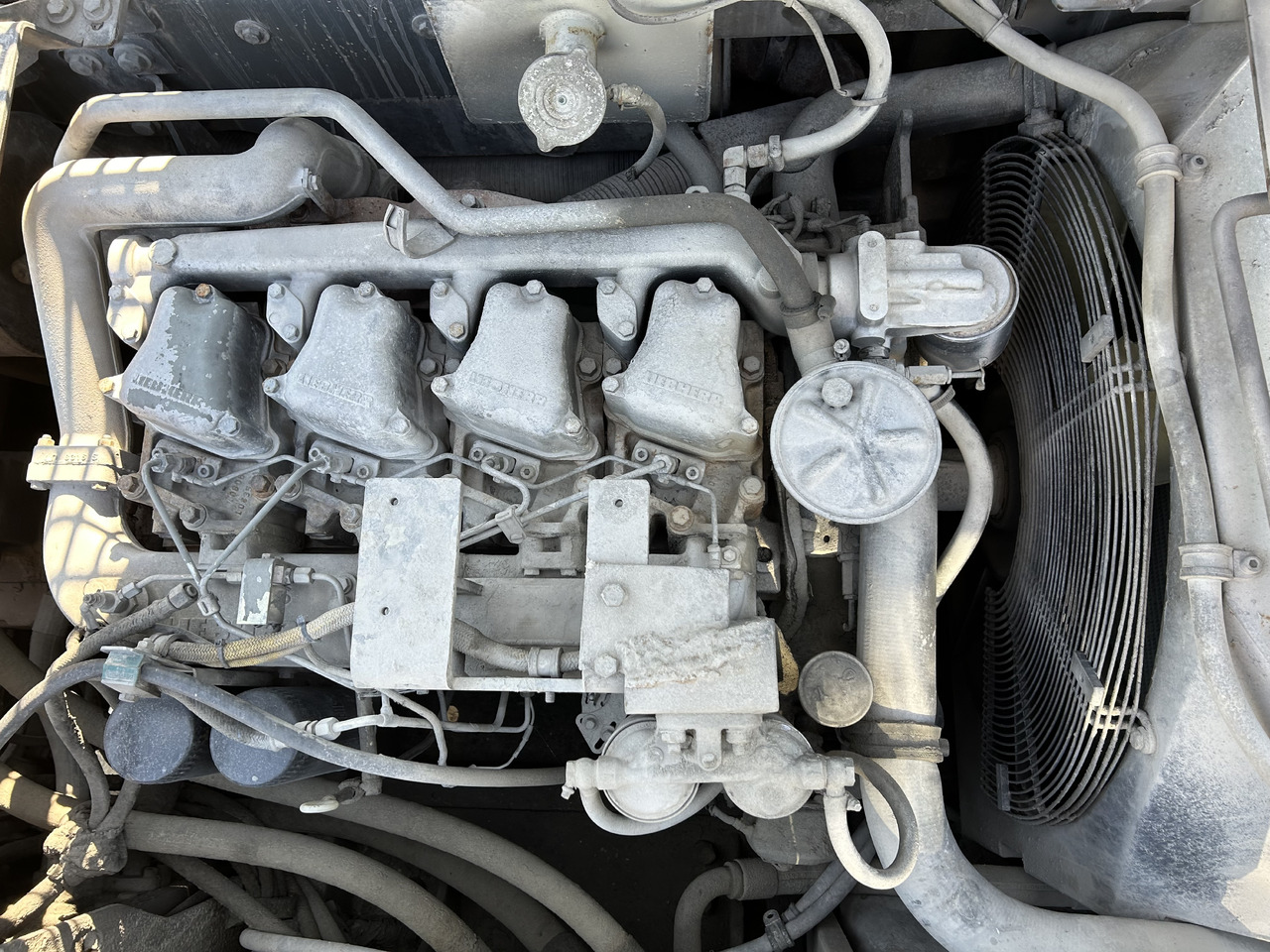 Liebherr D924 T-E - Двигатель для Экскаваторов: фото 1