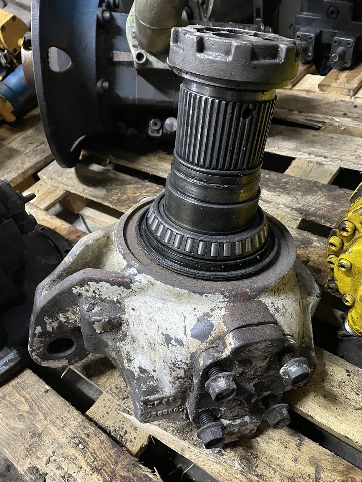 ZF MS-E3050 - Ось и запчасти для Колёсных экскаваторов: фото 1 ZF MS-E3050 - Ось и запчасти для Колёсных экскаваторов: фото 1