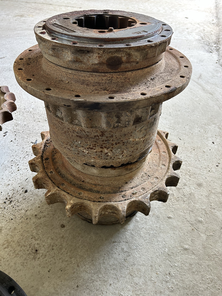 Zwolnica Komatsu PC240 - Запчасти для Экскаваторов: фото 1 Zwolnica Komatsu PC240 - Запчасти для Экскаваторов: фото 1