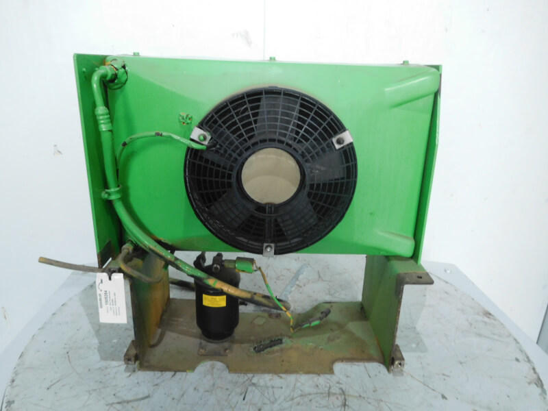 Часть системы кондиционирования для Строительной техники Liebherr Airco Condenser: фото 1 Часть системы кондиционирования для Строительной техники Liebherr Airco Condenser: фото 1