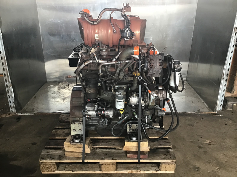 Liebherr - Запчасти: фото 1 Liebherr - Запчасти: фото 1