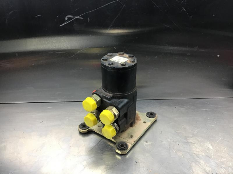 Liebherr  - Запчасти: фото 1