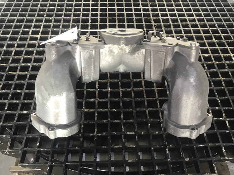 Liebherr - Запчасти: фото 1 Liebherr - Запчасти: фото 1