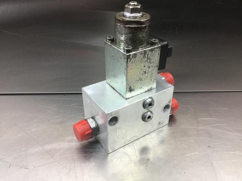 Liebherr - Запчасти: фото 1 Liebherr - Запчасти: фото 1