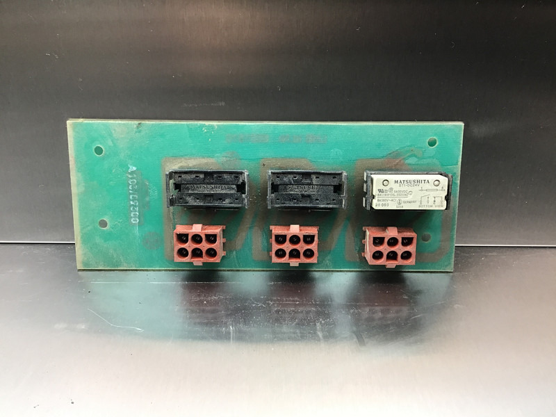 Liebherr - Запчасти: фото 1 Liebherr - Запчасти: фото 1