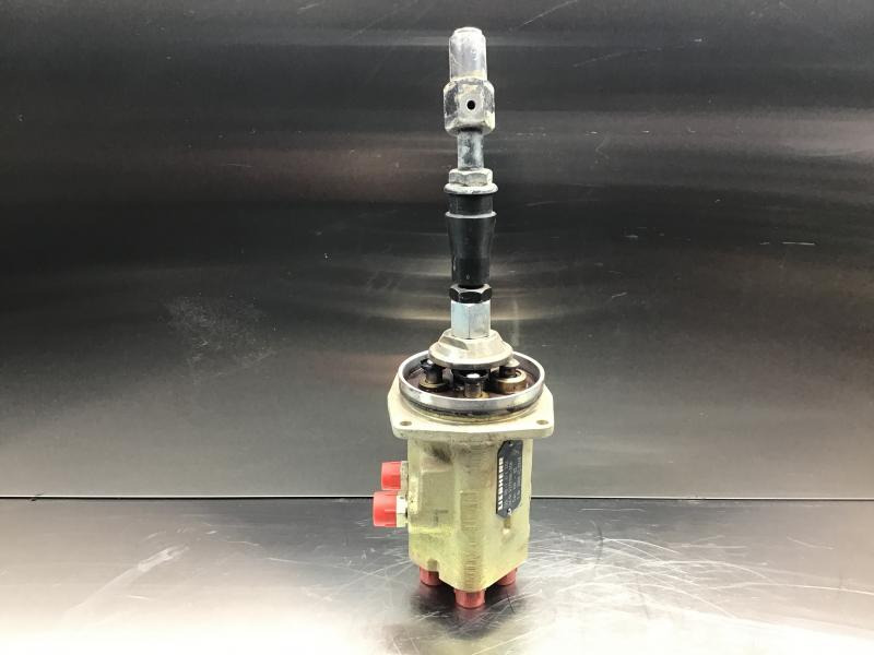 Liebherr - Запчасти: фото 1 Liebherr - Запчасти: фото 1