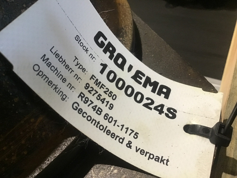 Liebherr  - Запчасти: фото 1