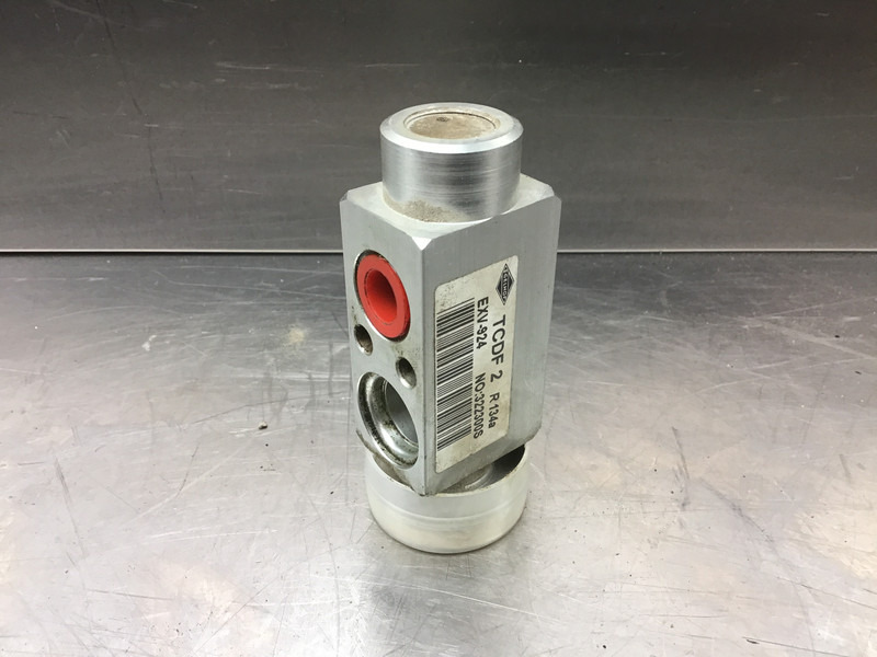 Liebherr  - Запчасти: фото 1