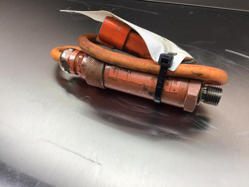 Liebherr - Запчасти: фото 1 Liebherr - Запчасти: фото 1