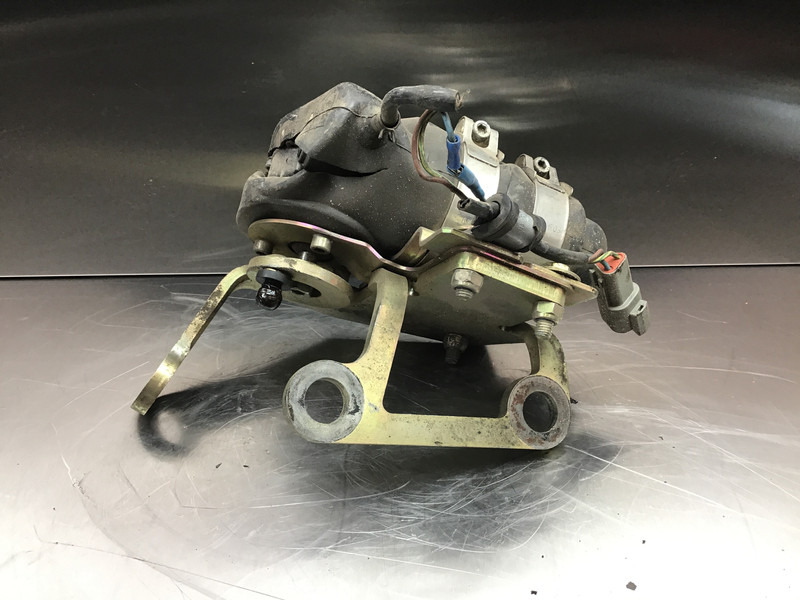 Liebherr - Запчасти: фото 1 Liebherr - Запчасти: фото 1