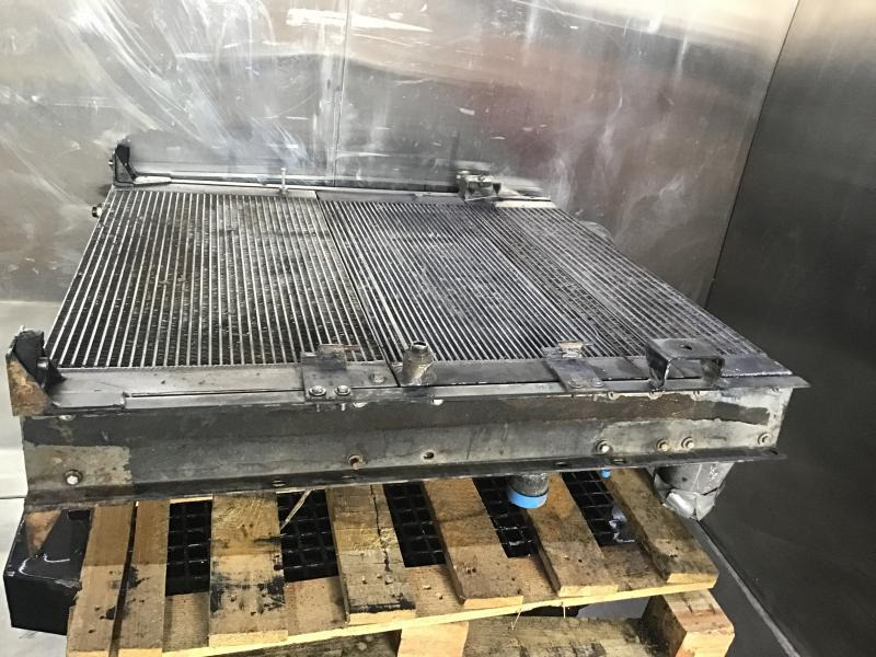 Liebherr  - Запчасти: фото 1