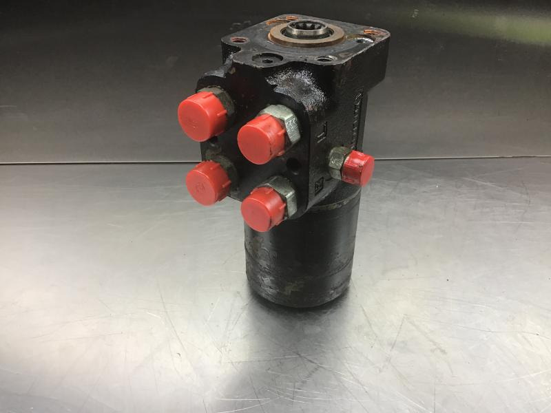 Liebherr - Запчасти: фото 1 Liebherr - Запчасти: фото 1