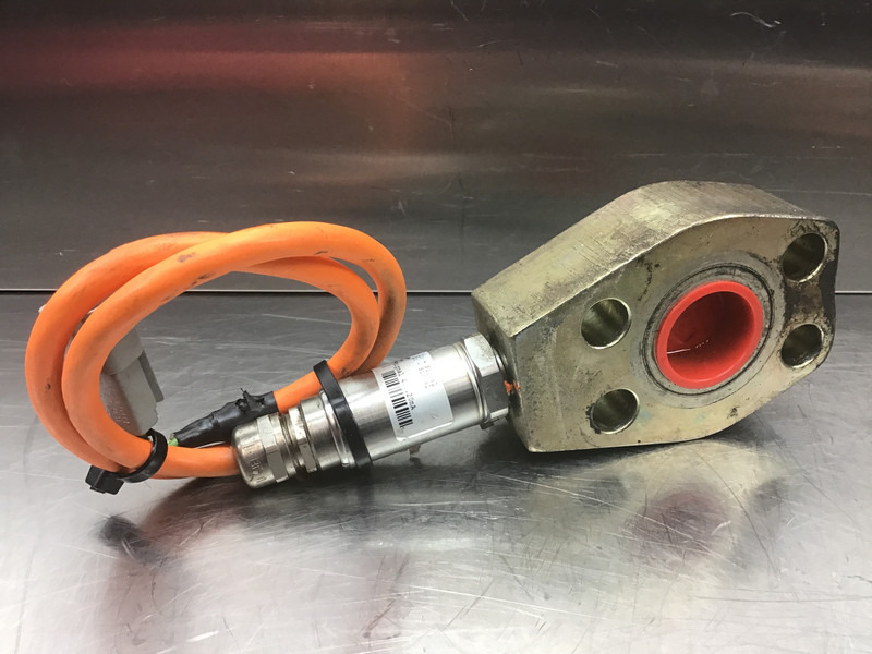 Liebherr - Запчасти: фото 1 Liebherr - Запчасти: фото 1