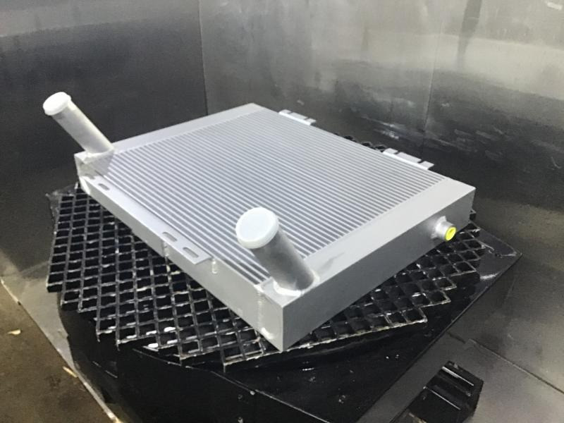 Liebherr - Запчасти: фото 1 Liebherr - Запчасти: фото 1