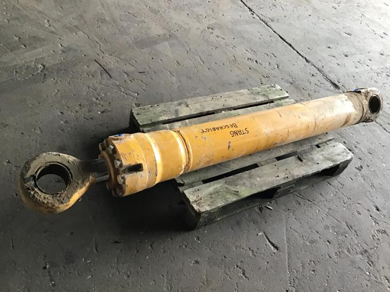 Liebherr  - Запчасти: фото 1