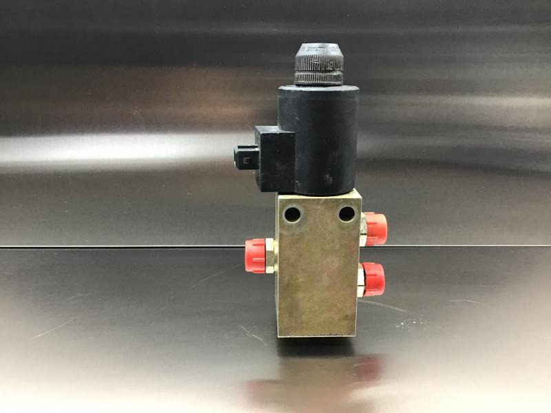 Liebherr  - Запчасти: фото 1