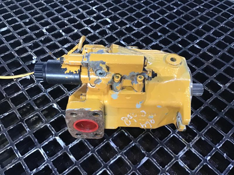 Liebherr - Запчасти: фото 1 Liebherr - Запчасти: фото 1