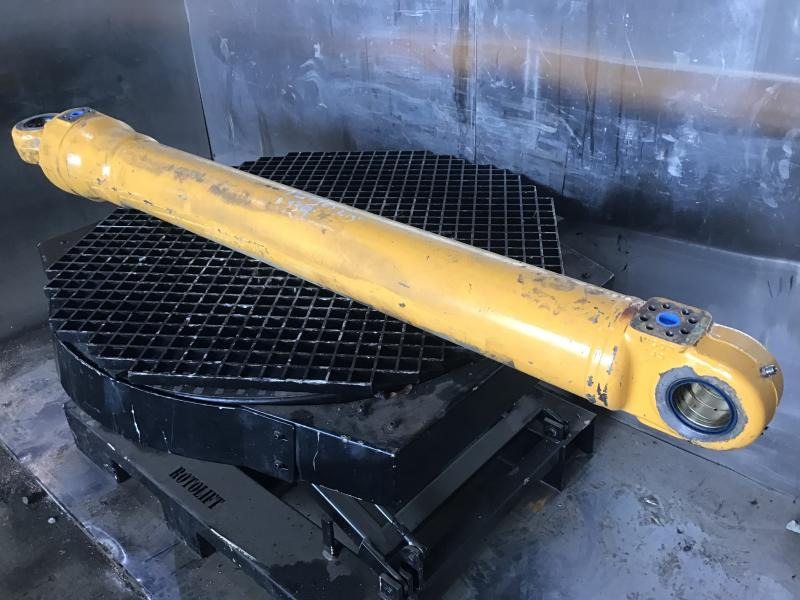 Liebherr - Запчасти: фото 1 Liebherr - Запчасти: фото 1