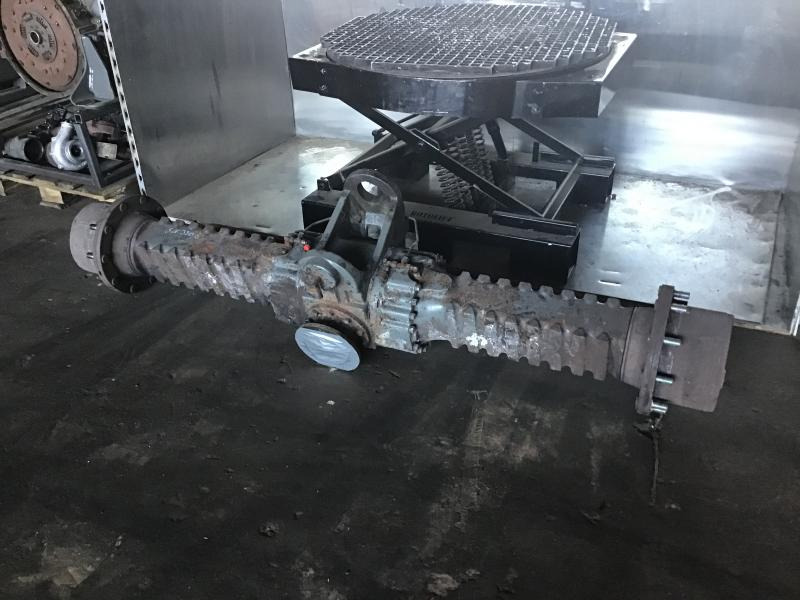 Liebherr - Запчасти: фото 1 Liebherr - Запчасти: фото 1