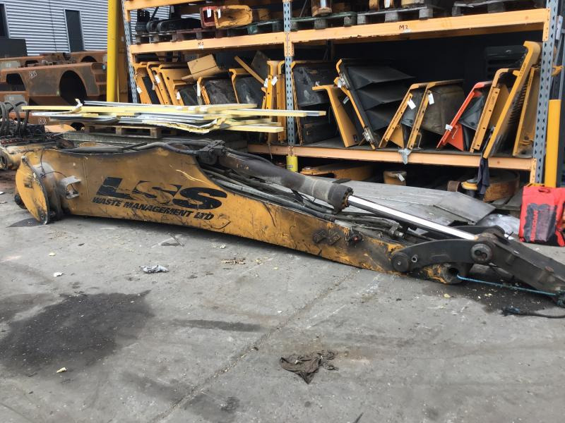 Liebherr  - Запчасти: фото 1