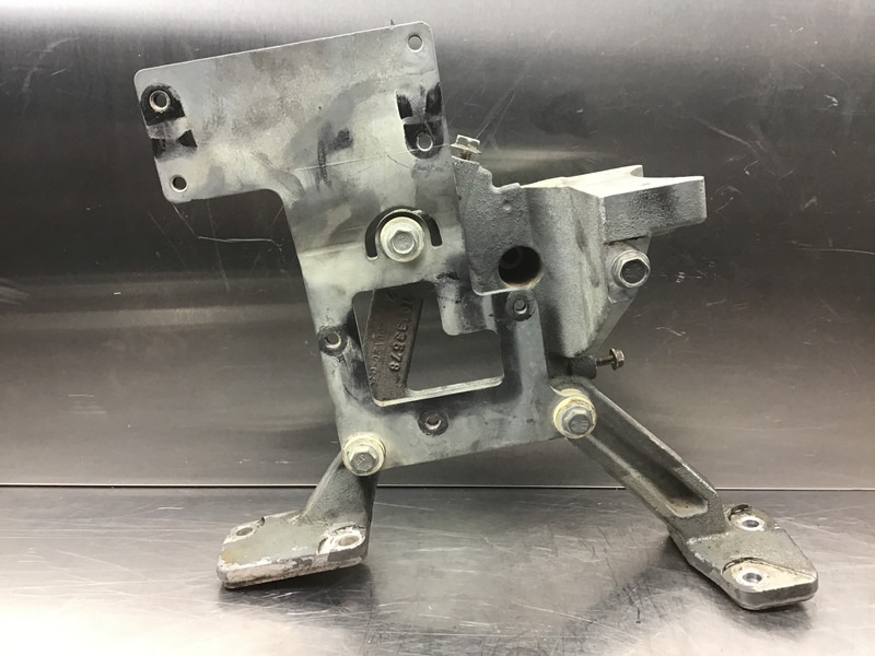 Liebherr  - Запчасти: фото 1