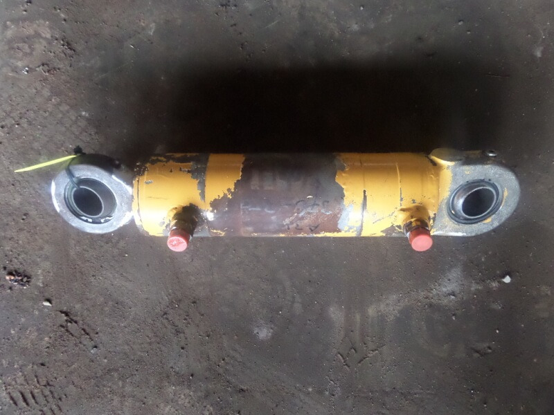 Liebherr  - Запчасти: фото 1