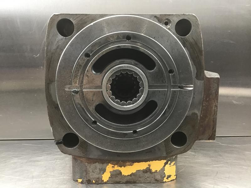 Liebherr - Запчасти: фото 1 Liebherr - Запчасти: фото 1