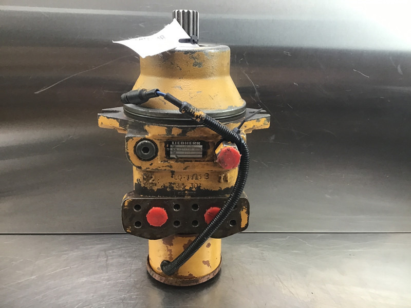 Liebherr - Запчасти: фото 1 Liebherr - Запчасти: фото 1