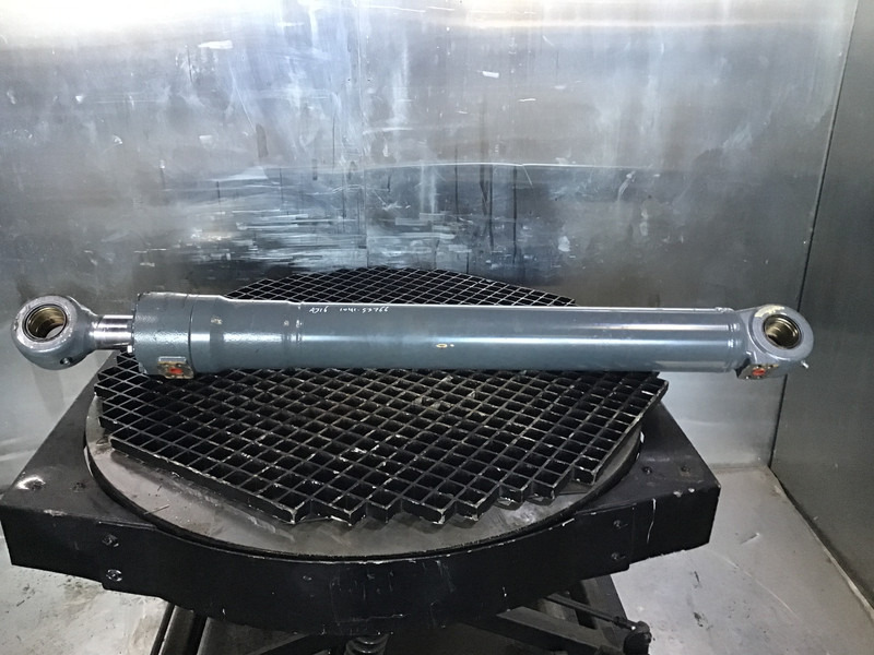 Liebherr - Запчасти: фото 1 Liebherr - Запчасти: фото 1