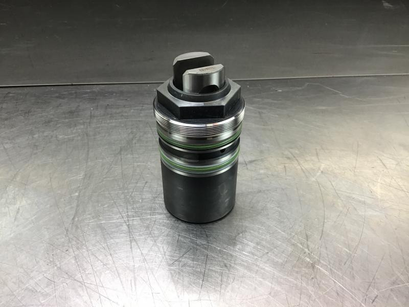 Liebherr  - Запчасти: фото 1