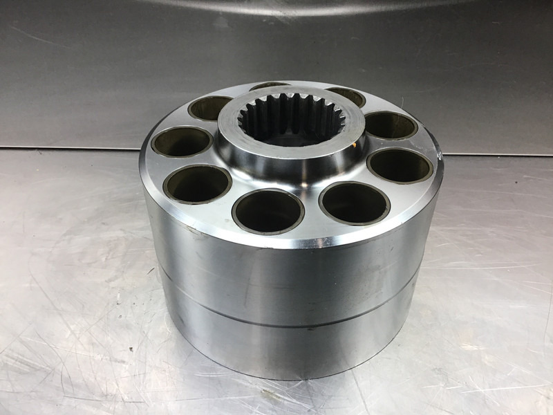 Liebherr - Запчасти: фото 1 Liebherr - Запчасти: фото 1