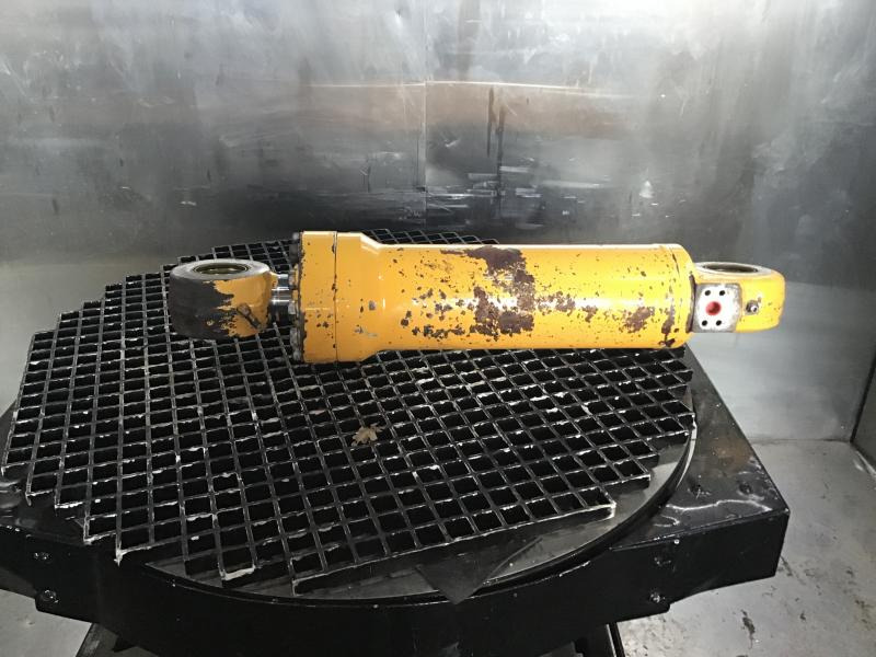 Liebherr  - Запчасти: фото 1