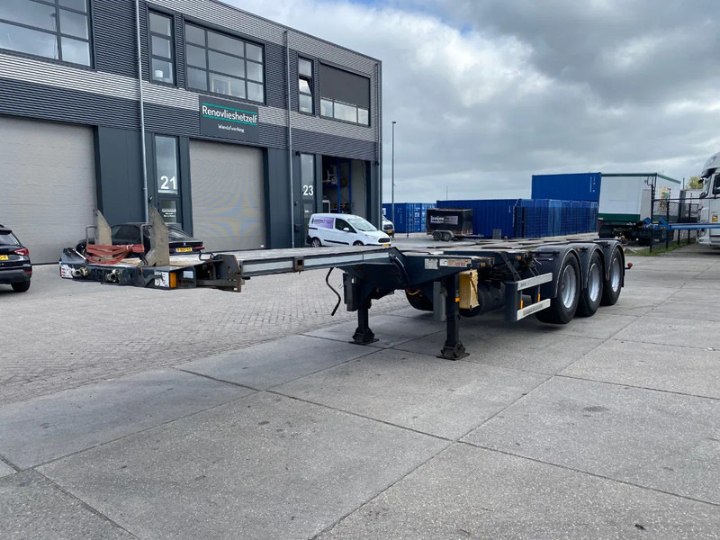 D-Tec FT-43-03V / Flexitrailer / 3x Extendable / 1x Lift Axle / SAF - Полуприцеп-контейнеровоз/ Сменный кузов: фото 4 D-Tec FT-43-03V / Flexitrailer / 3x Extendable / 1x Lift Axle / SAF - Полуприцеп-контейнеровоз/ Сменный кузов: фото 4