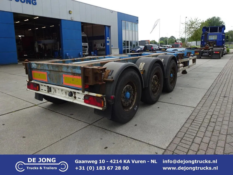 Renders Container chassis / Mercedes + Disc / 1x Lift Axle / 1x Extendable - Полуприцеп-контейнеровоз/ Сменный кузов: фото 1 Renders Container chassis / Mercedes + Disc / 1x Lift Axle / 1x Extendable - Полуприцеп-контейнеровоз/ Сменный кузов: фото 1