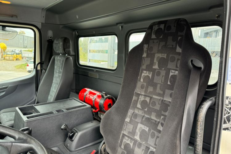 Mercedes-Benz Atego 1329 4x2 Hiab 088-2  в лизинг Mercedes-Benz Atego 1329 4x2 Hiab 088-2: фото 17