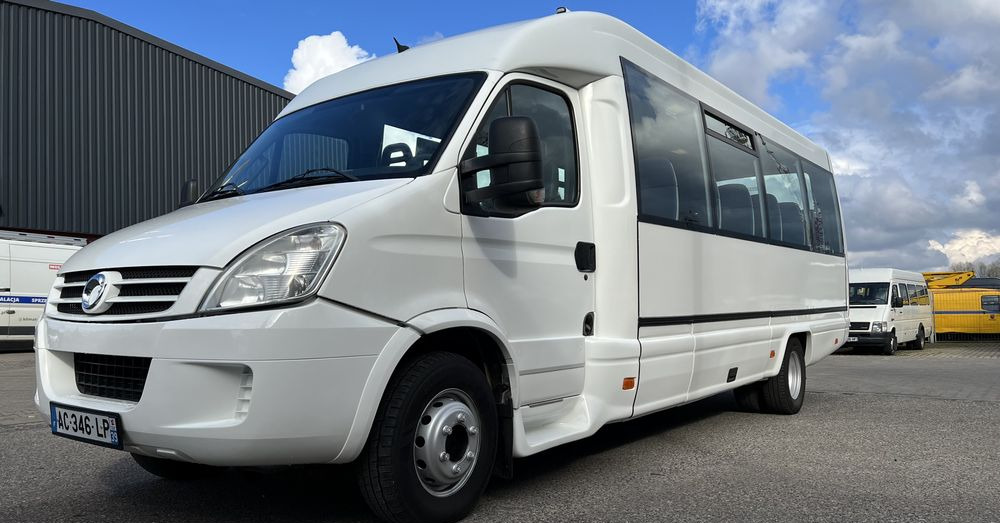 Iveco Durisotti / mała klima / 28 miejsc / CENA: 129000 zł netto - Микроавтобус, Пассажирский фургон: фото 1 Iveco Durisotti / mała klima / 28 miejsc / CENA: 129000 zł netto - Микроавтобус, Пассажирский фургон: фото 1