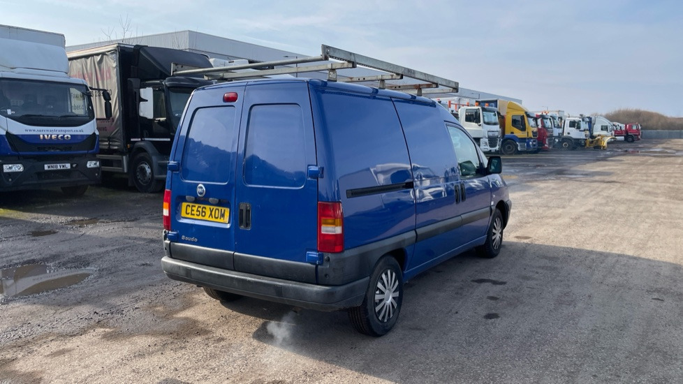 FIAT SCUDO D 1.9 - Цельнометаллический фургон: фото 4 FIAT SCUDO D 1.9 - Цельнометаллический фургон: фото 4