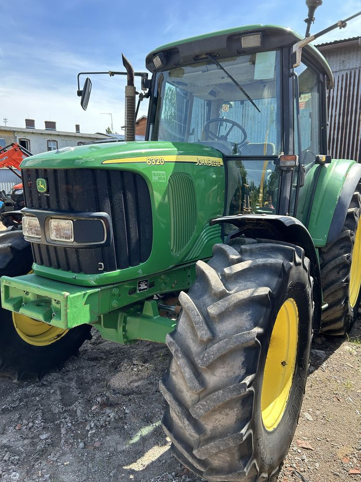 Traktor John Deere 6320 JD PQ Pełzaki 2007r - Трактор: фото 1