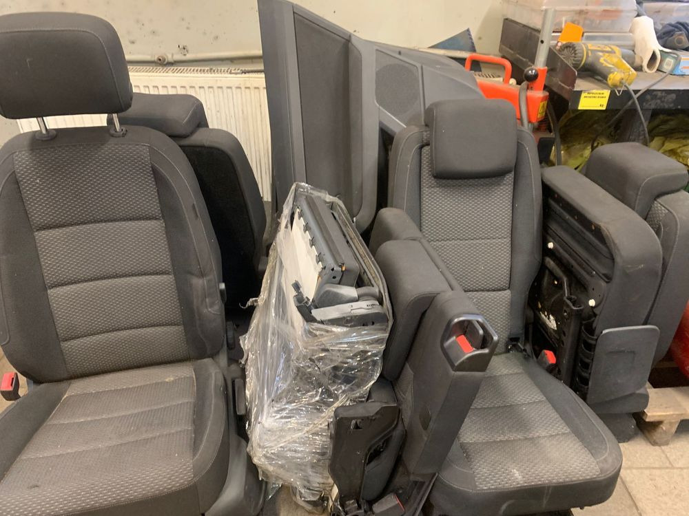 Wnetrze siedzenia Fotele VW Touran 3 III 2019 - Сиденье для Легковых автомобилей: фото 1 Wnetrze siedzenia Fotele VW Touran 3 III 2019 - Сиденье для Легковых автомобилей: фото 1