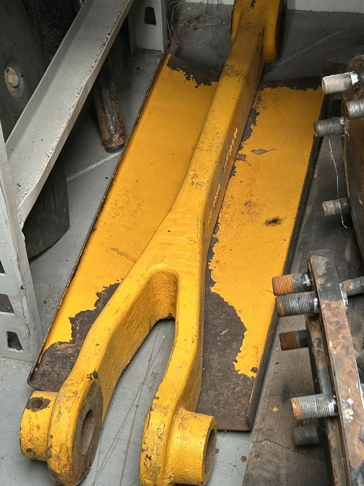 Kiwak Widelec Suport Kość JCB - Запчасти для Сельскохозяйственной техники: фото 1