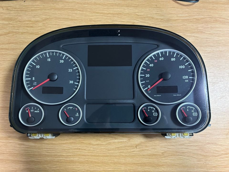 MAN Kombiinstrument / Tacho 81.27202-6235 - Тахограф для Грузовиков: фото 1
