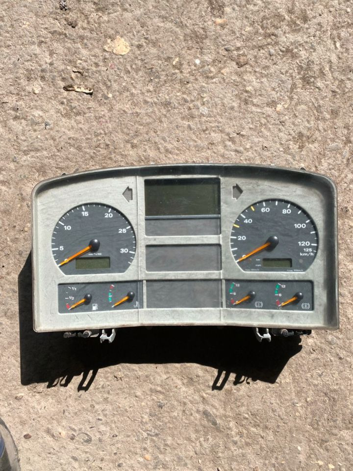 MAN Kombiinstrument Tacho 81272026127 - Тахограф для Грузовиков: фото 1