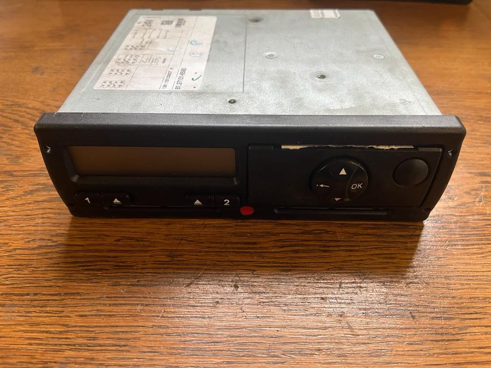 MAN TGX TGS TGA TGL Tachograph 81.27101-6593 - Тахограф для Грузовиков: фото 1 MAN TGX TGS TGA TGL Tachograph 81.27101-6593 - Тахограф для Грузовиков: фото 1