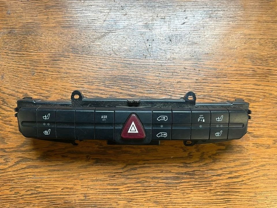 Mercedes Sprinter Warnblinkanlage Schalter A9065450407 - Электрическая система для Грузовиков: фото 1