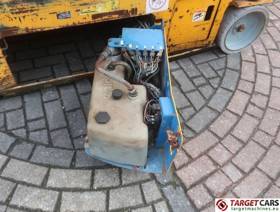Genie GS-3246 Electric Scissor Work Lift 1175cm DEFECT  в лизинг Genie GS-3246 Electric Scissor Work Lift 1175cm DEFECT: фото 8